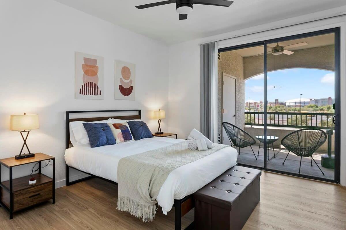 Cozysuites By The Stadium W Pool 09 Apartment